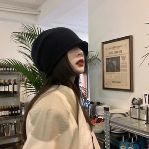 老头吃奶添女人荫蒂视频
